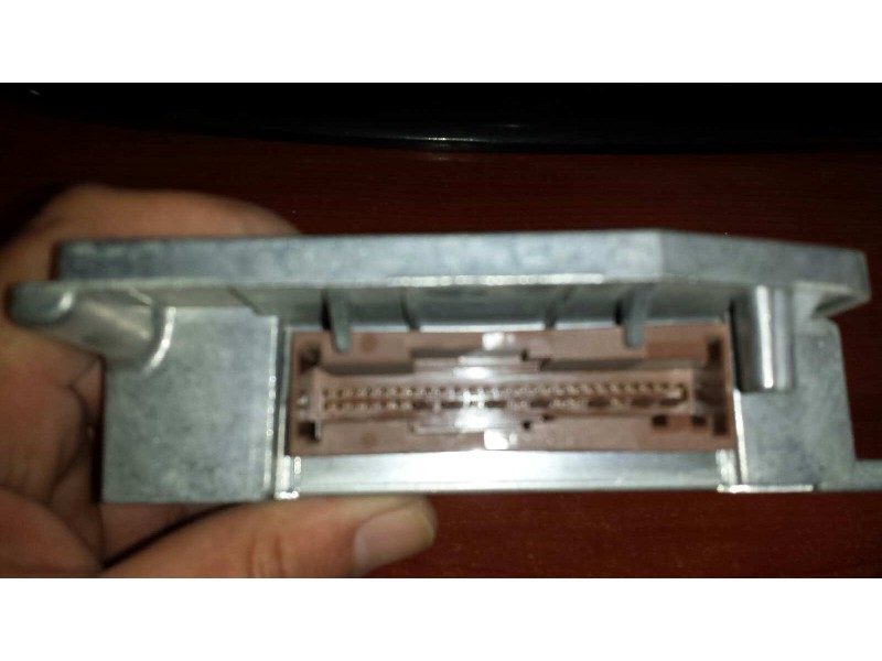 Recambio de centralita airbag para opel corsa c blue line referencia OEM IAM 24439954 LCT0465179T 