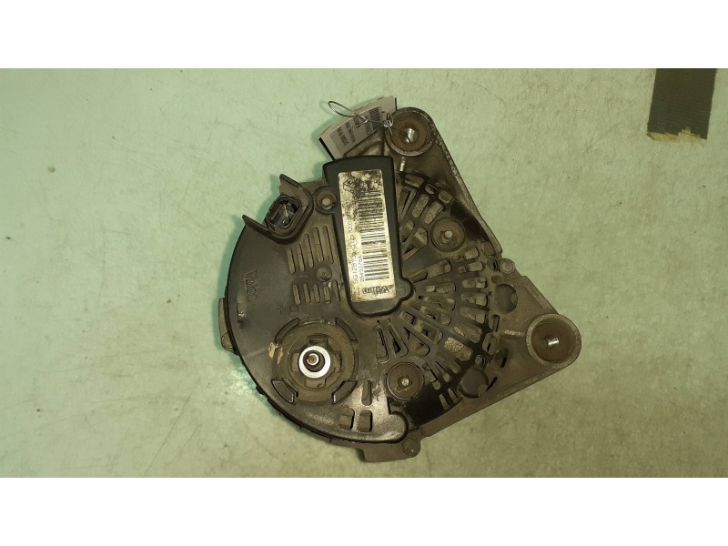Recambio de alternador para renault kangoo (f/kc0) alize referencia OEM IAM 8200537415 VALEO 