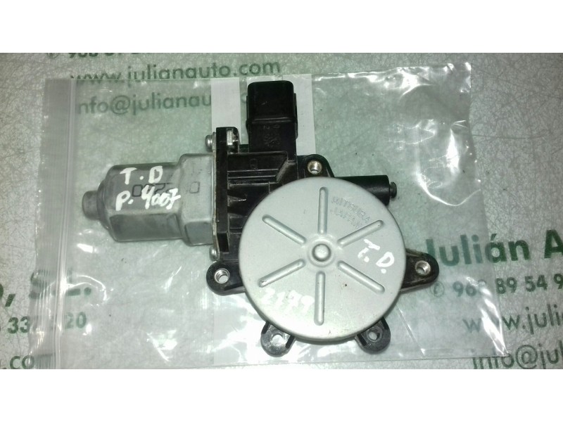 Recambio de motor elevalunas trasero derecho para peugeot 4007 business line referencia OEM IAM 5713A085  3 + 3 PINES
