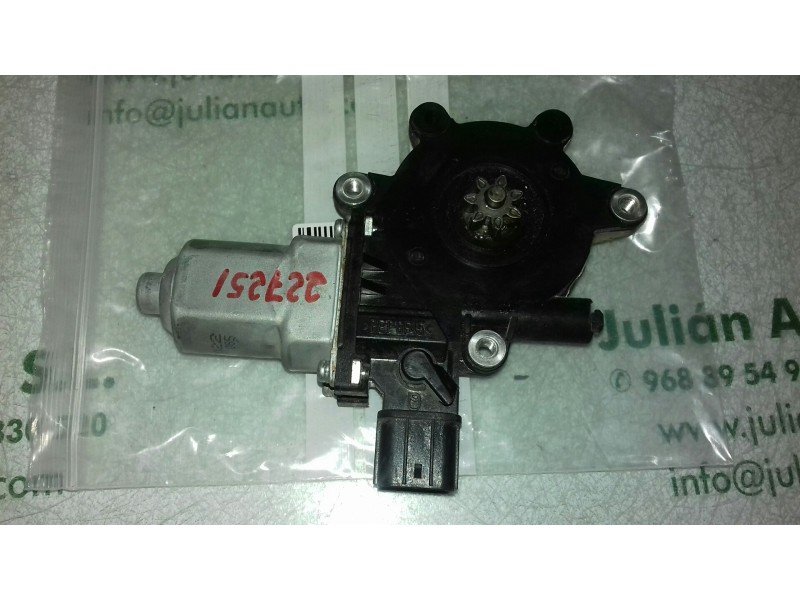 Recambio de motor elevalunas trasero derecho para peugeot 4007 business line referencia OEM IAM 5713A085  3 + 3 PINES