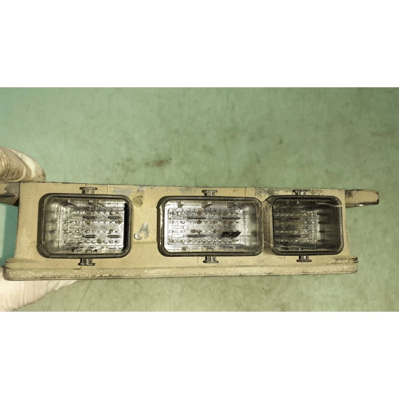 Recambio de centralita motor uce para renault kangoo (f/kc0) rt klima referencia OEM IAM 8200331477 8200355850 DELPHI