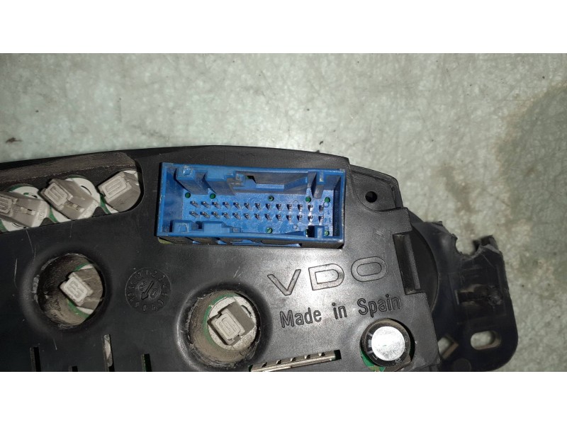 Recambio de cuadro instrumentos para citroen xsara picasso 2.0 hdi referencia OEM IAM 964668580 9646685580 VDO