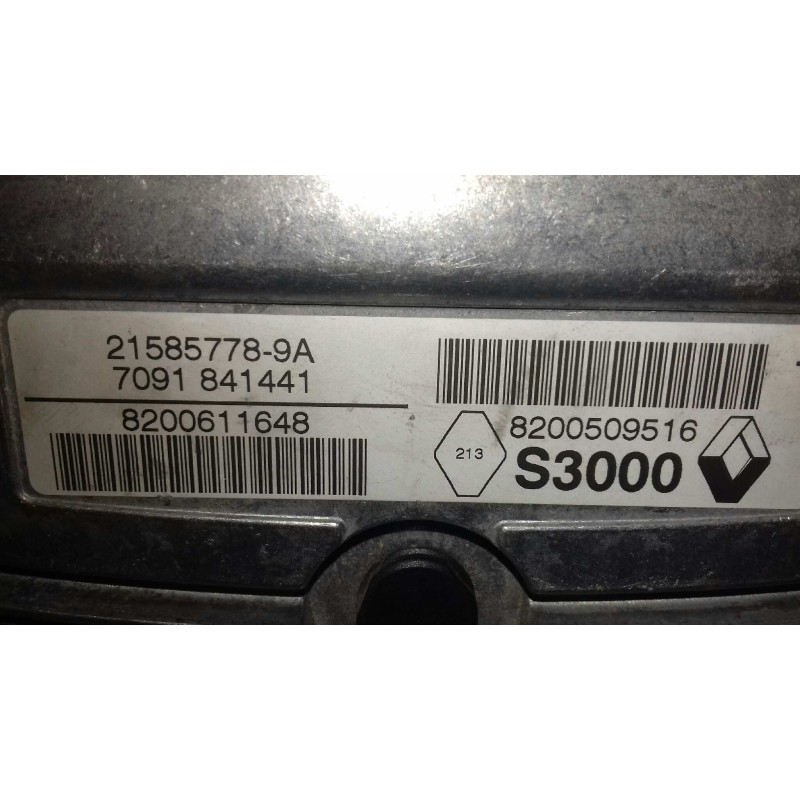 Recambio de centralita motor uce para renault megane ii berlina 5p dynamique referencia OEM IAM 8200509516 8200611648 7091841441