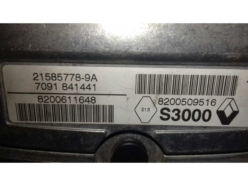 Recambio de centralita motor uce para renault megane ii berlina 5p dynamique referencia OEM IAM 8200509516 8200611648 7091841441