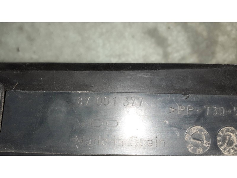 Recambio de cuadro instrumentos para citroen xsara picasso 2.0 hdi referencia OEM IAM 964668580 9646685580 VDO