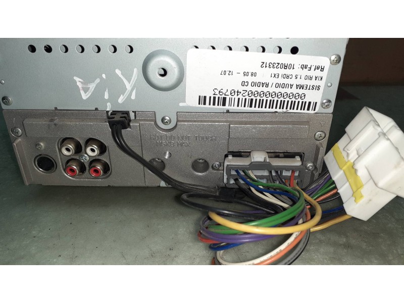 Recambio de sistema audio / radio cd para kia rio 1.5 crdi ex1 referencia OEM IAM 10R023312 LACM5651EK 