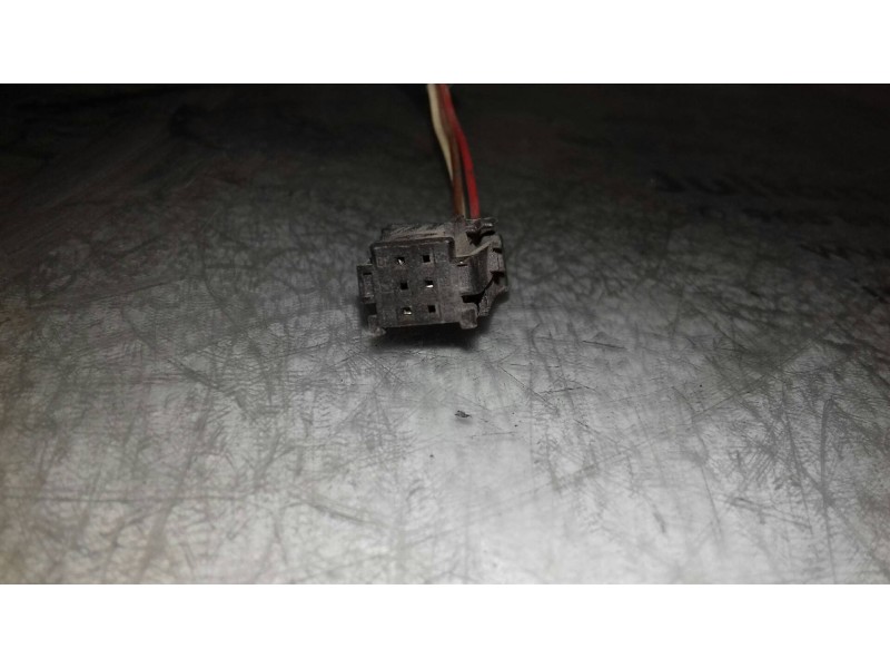 Recambio de retrovisor izquierdo para citroen c2 audace referencia OEM IAM 12363750  ELECTRICO