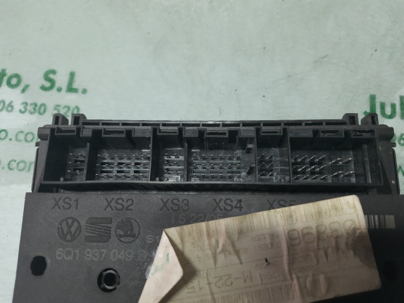 Recambio de caja reles / fusibles para seat cordoba berlina (6l2) reference referencia OEM IAM 6Q1937049D  