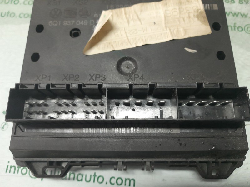 Recambio de caja reles / fusibles para seat cordoba berlina (6l2) reference referencia OEM IAM 6Q1937049D  