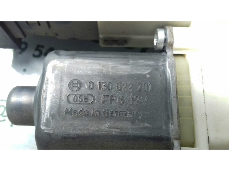 Recambio de motor elevalunas delantero derecho para peugeot 407 sport referencia OEM IAM 1137328403 9663036580 