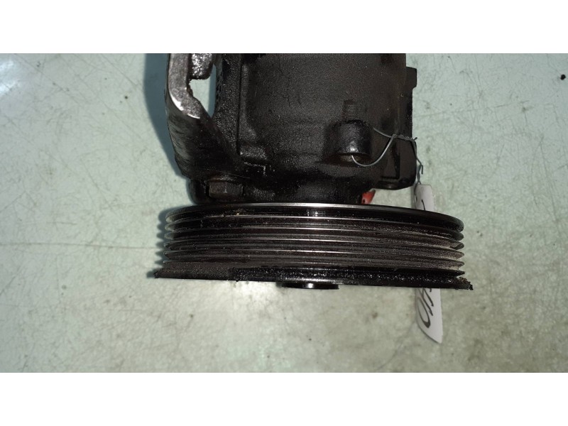 Recambio de bomba direccion para renault kangoo (f/kc0) rt klima referencia OEM IAM 8200246248  