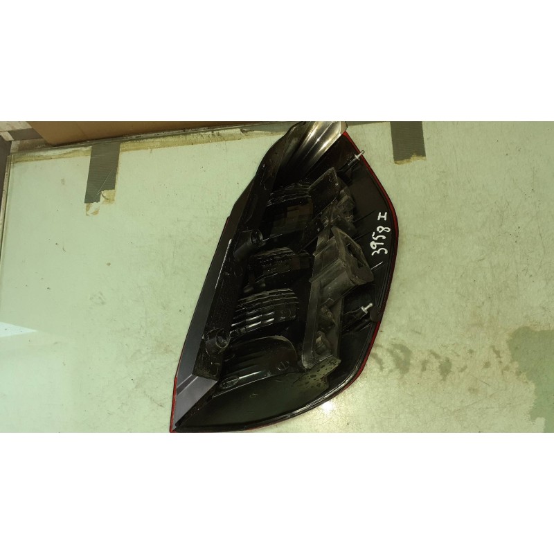 Recambio de piloto trasero izquierdo para renault scenic ii grand confort authentique referencia OEM IAM 085511937L 085511937 