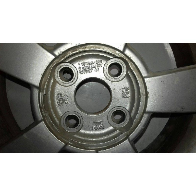 Recambio de llanta para kia rio 1.5 crdi ex1 referencia OEM IAM 529101G250 T15X5.5JH2 OFF SET 46