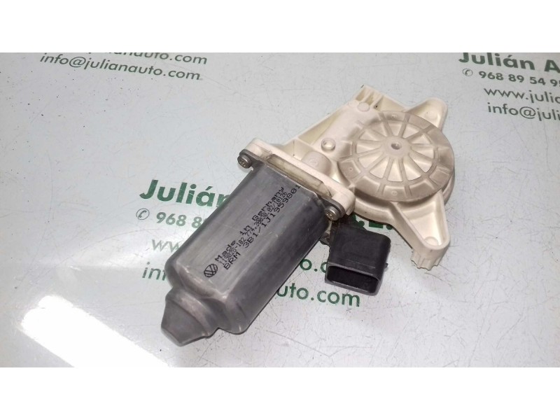 Recambio de motor elevalunas delantero izquierdo para volkswagen passat berlina (3b2) comfortline referencia OEM IAM 3B4837751A 