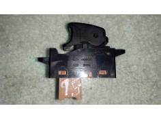 Recambio de mando elevalunas trasero derecho para kia rio 1.5 crdi ex1 referencia OEM IAM 935811G000  CONECTOR 7 PINES 2