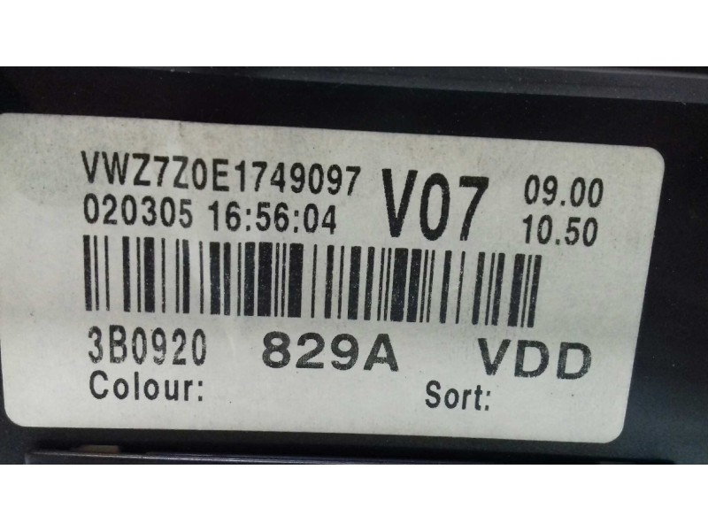 Recambio de cuadro instrumentos para volkswagen passat variant (3b6) básico referencia OEM IAM 3B0920829A 88311299245 VDO