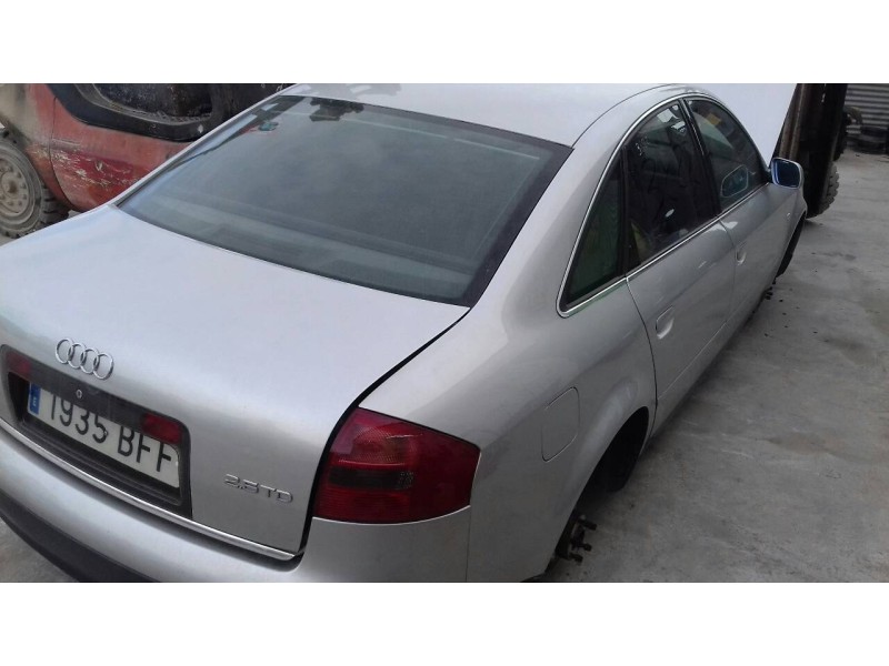audi a6 berlina (4b2) del año 2001