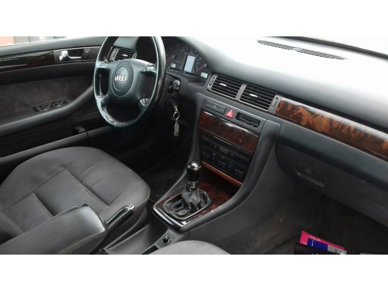 audi a6 berlina (4b2) del año 2001