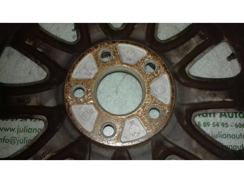 Recambio de llanta para nissan primera berlina (p12) acenta referencia OEM IAM AV900 17X7JJ 45 ALUMINIO