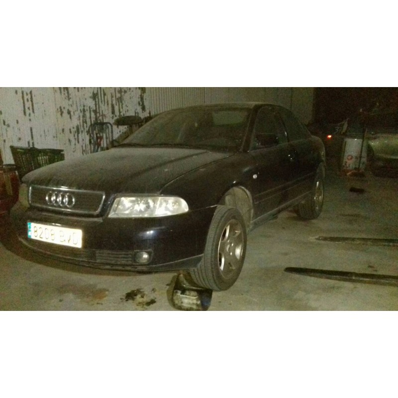 audi a4 berlina (b5) del año 2000