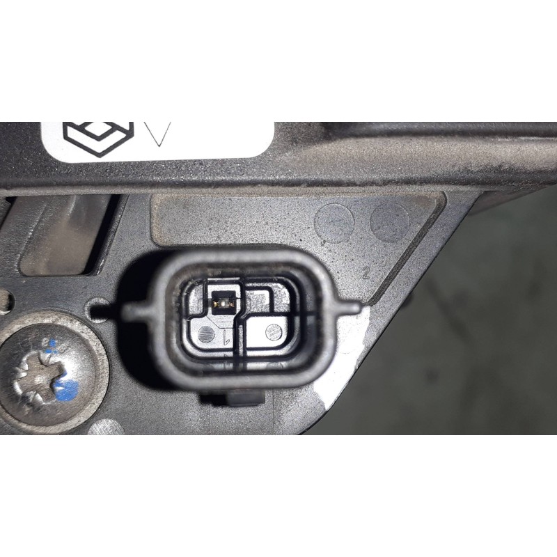 Recambio de alternador para smart fortwo coupe basis (52kw) (453.342) referencia OEM IAM 231006007R BOSCH 90A