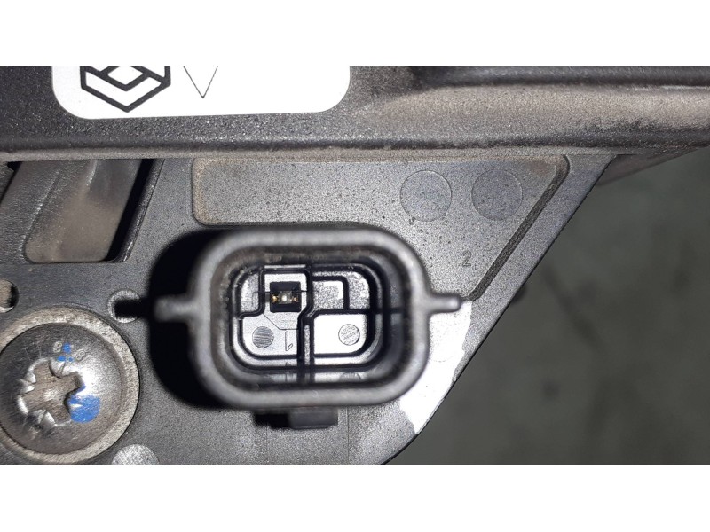 Recambio de alternador para smart fortwo coupe basis (52kw) (453.342) referencia OEM IAM 231006007R BOSCH 90A