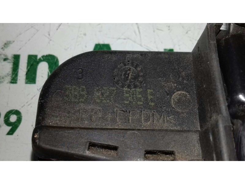 Recambio de cerradura maletero / porton para volkswagen passat variant (3b6) básico referencia OEM IAM 3B9827505E  