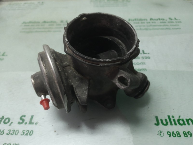 Recambio de valvula egr para mercedes-benz clase c (w203) berlina 220 cdi (203.006) referencia OEM IAM A6110900754  
