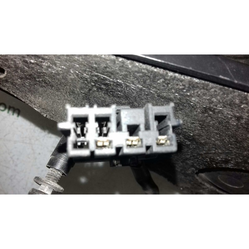 Recambio de retrovisor derecho para citroen xsara berlina 1.9 d sx referencia OEM IAM 014131  ELECTRICO