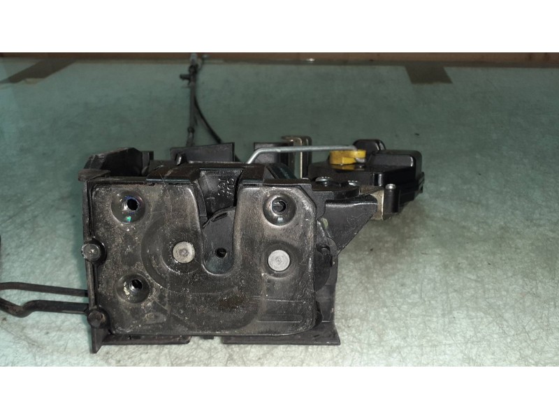 Recambio de cerradura puerta delantera izquierda para kia rio 1.5 crdi ex1 referencia OEM IAM 2XIFL  