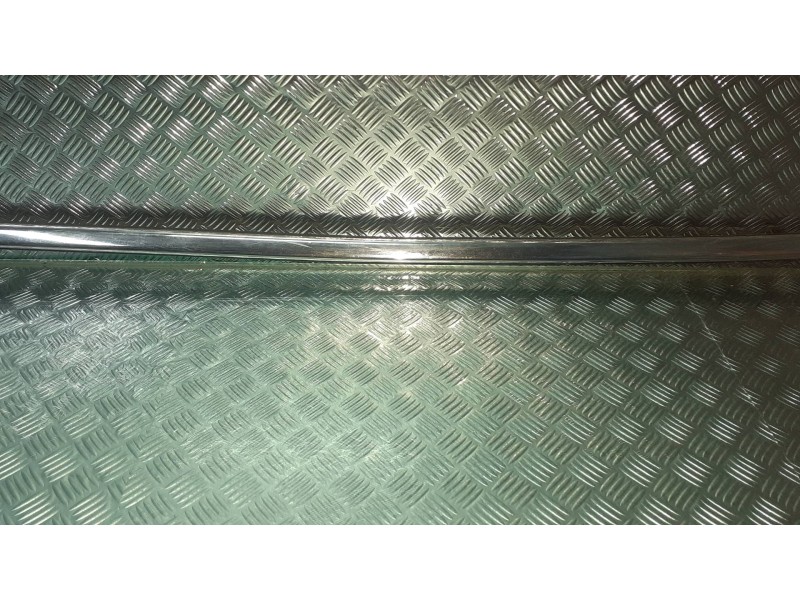Recambio de moldura para citroen c4 lim. exclusive referencia OEM IAM 9687380177 9687379980 CRISTAL Recambio de moldura para citroen c4 lim. exclusive referencia OEM IAM 9687380177 9687379980 CRISTAL