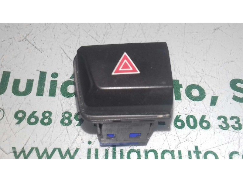 Recambio de warning para peugeot 208 referencia OEM IAM 96750916ZD  