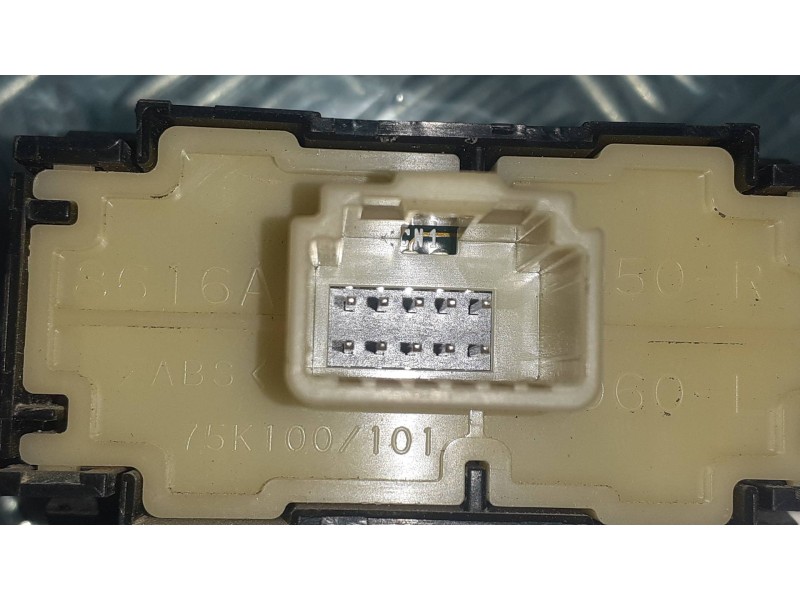 Recambio de interruptor para mitsubishi eclipse cross top 4wd referencia OEM IAM 8616A050R 8616A060L REGULACION LUCES