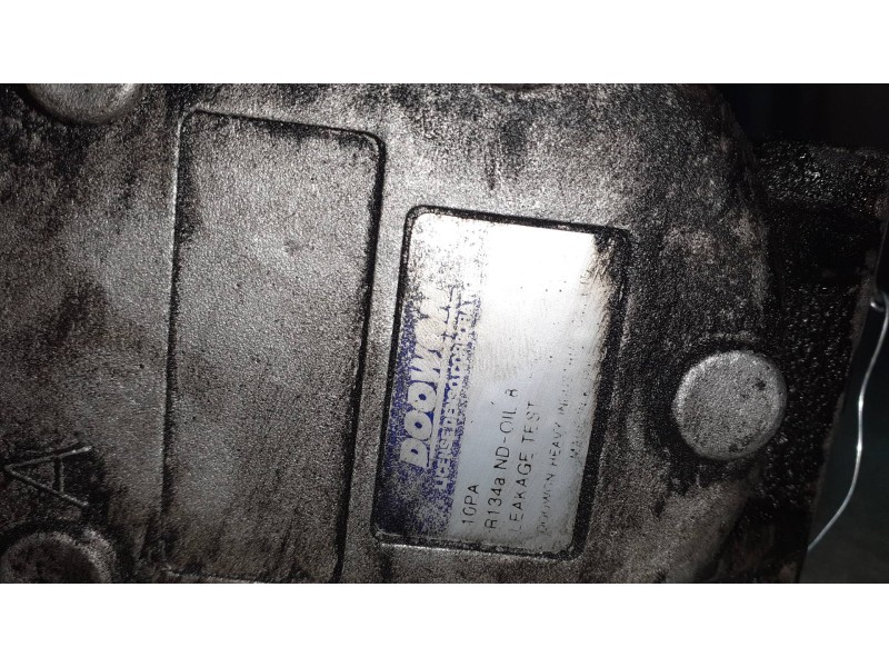 Recambio de compresor aire acondicionado para kia carnival ii 2.9 cdri ex referencia OEM IAM 134A  
