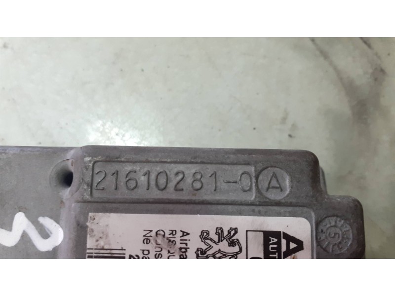 Recambio de centralita airbag para peugeot 307 berlina (s2) xs referencia OEM IAM 9654491180 606877300 21610281