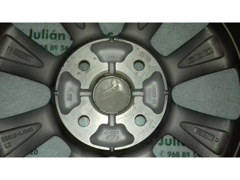 Recambio de juego llantas para hyundai i20 tecno referencia OEM IAM 529101J805 6.0JX15 ALUMINIO