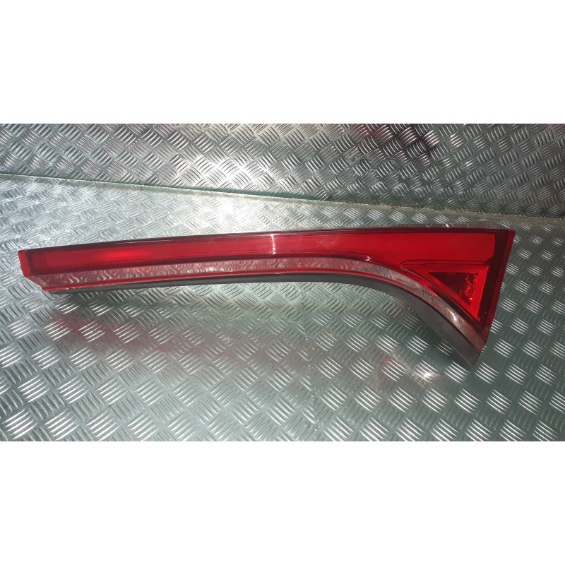 Recambio de piloto trasero derecho interior para mitsubishi eclipse cross top 4wd referencia OEM IAM W3157 34639 HALOGENO