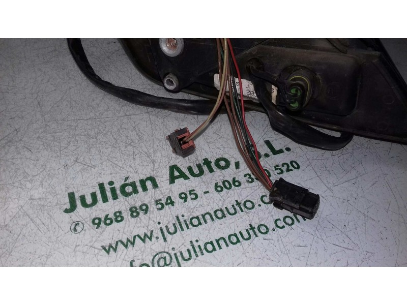 Recambio de retrovisor izquierdo para peugeot 807 st pack referencia OEM IAM 011011  ELECTRICO