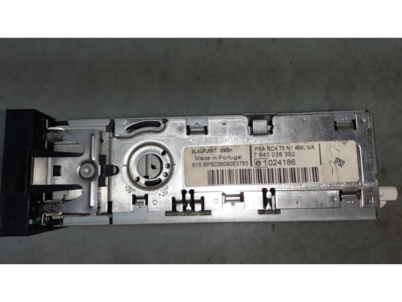 Recambio de sistema audio / radio cd para peugeot 307 berlina (s2) xs referencia OEM IAM 9659139977  7645038392