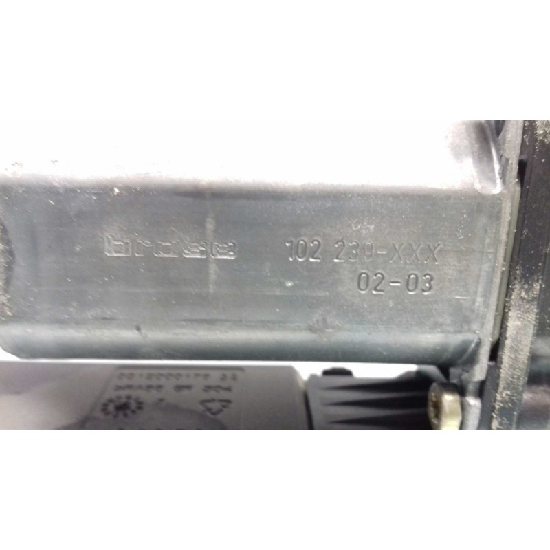 Recambio de motor elevalunas delantero izquierdo para peugeot 307 break / sw (s1) sw referencia OEM IAM 9637130580 0130821767 