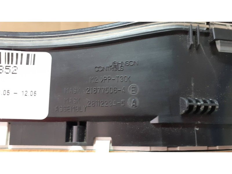 Recambio de cuadro instrumentos para peugeot 307 berlina (s2) xs referencia OEM IAM P9654485280  216785135