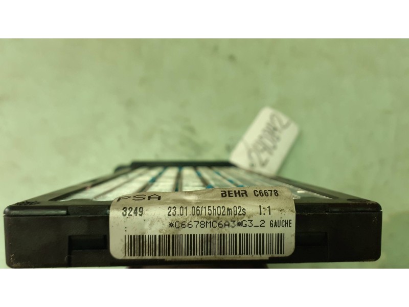 Recambio de resistencia calefaccion para peugeot 307 berlina (s2) xs referencia OEM IAM C6678  CONECTOR 5 PINES