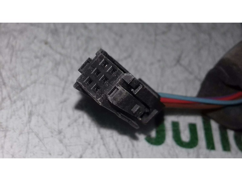 Recambio de retrovisor izquierdo para citroen c5 berlina lx (e) referencia OEM IAM 532989  ELECTRICO