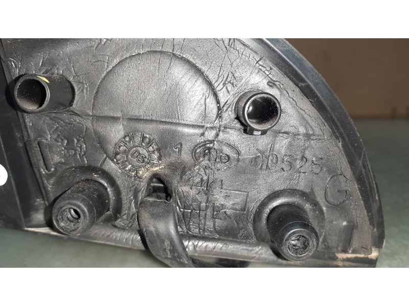 Recambio de retrovisor izquierdo para peugeot 307 berlina (s2) xs referencia OEM IAM 96577210  ELECTRICO