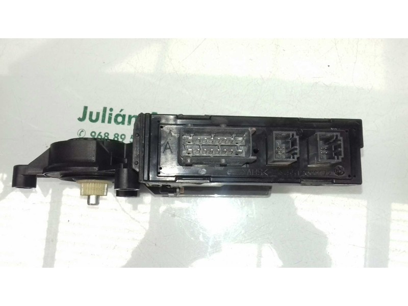 Recambio de motor elevalunas delantero derecho para peugeot 307 break / sw (s1) sw referencia OEM IAM 9637130480 0130821766 