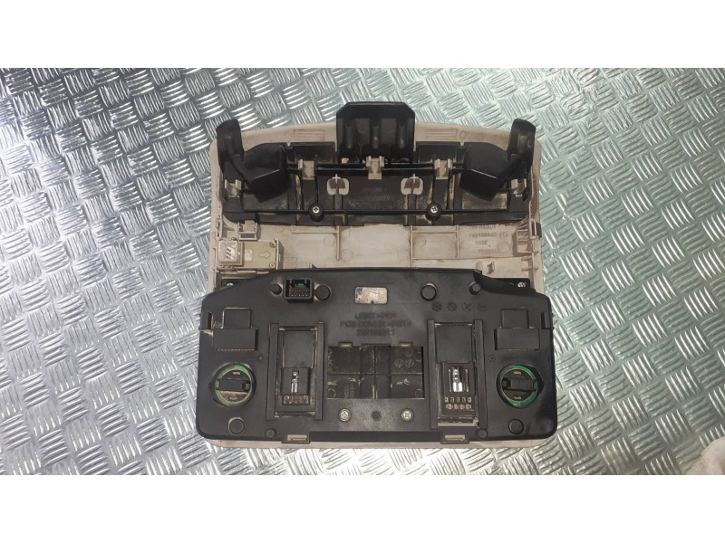 Recambio de luz interior para mitsubishi eclipse cross top 4wd referencia OEM IAM 299166811  