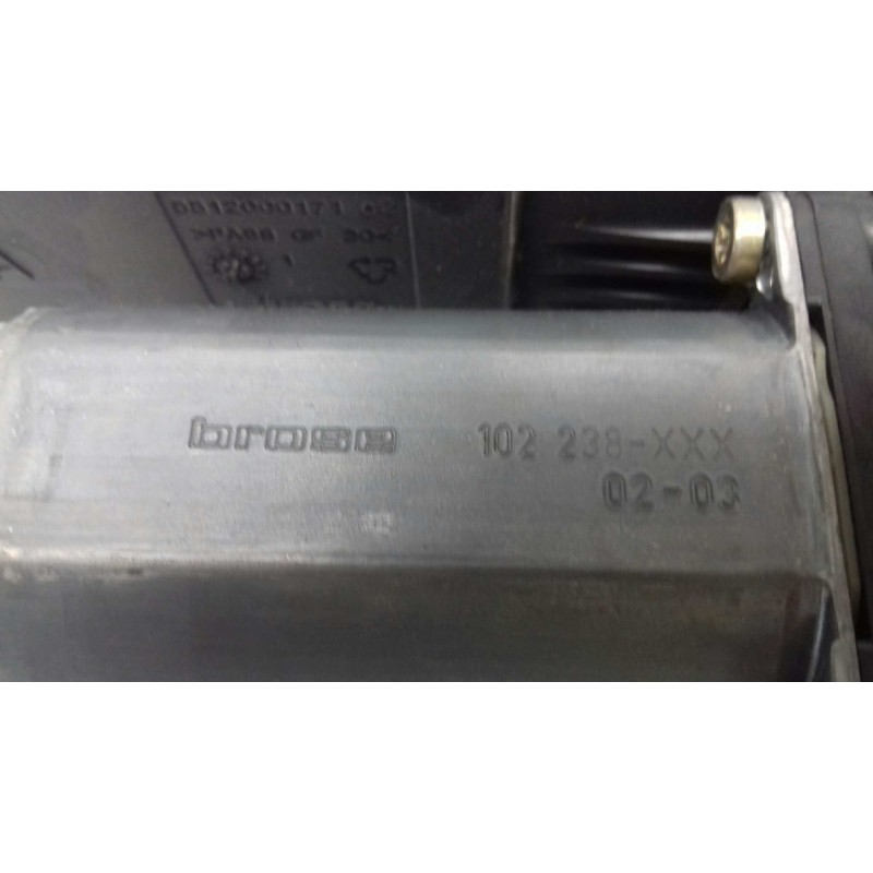 Recambio de motor elevalunas delantero derecho para peugeot 307 break / sw (s1) sw referencia OEM IAM 9637130480 0130821766 