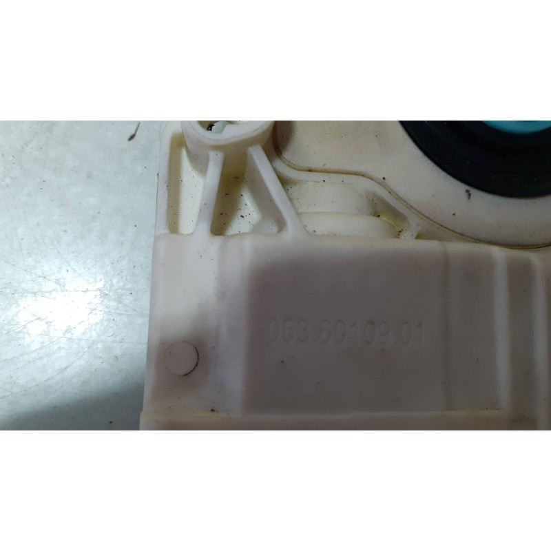 Recambio de motor elevalunas delantero derecho para peugeot 307 berlina (s2) xs referencia OEM IAM 996388103 997831101 774600470