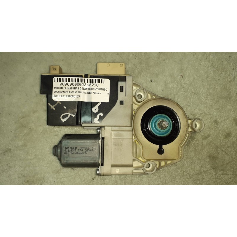 Recambio de motor elevalunas delantero izquierdo para peugeot 307 berlina (s2) xs referencia OEM IAM 996385103 997832101 7746004