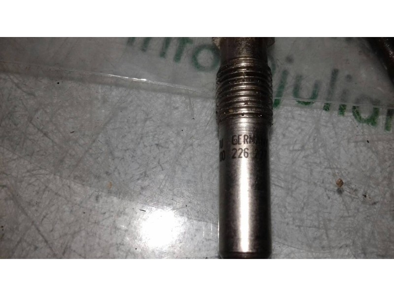 Recambio de calentadores para volkswagen passat berlina (3b2) highline referencia OEM IAM 0100226227  BERU